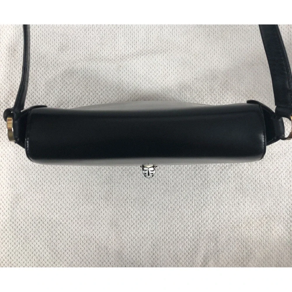 Authentic Gucci‎ Patent Leather Black Lion Turn Lock Shoulder Bag 53637